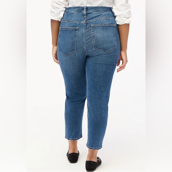 J. Crew Women’s 34P Petite Rhinestone Essential Straight Signature Stretch Jeans - Picture 3 of 15